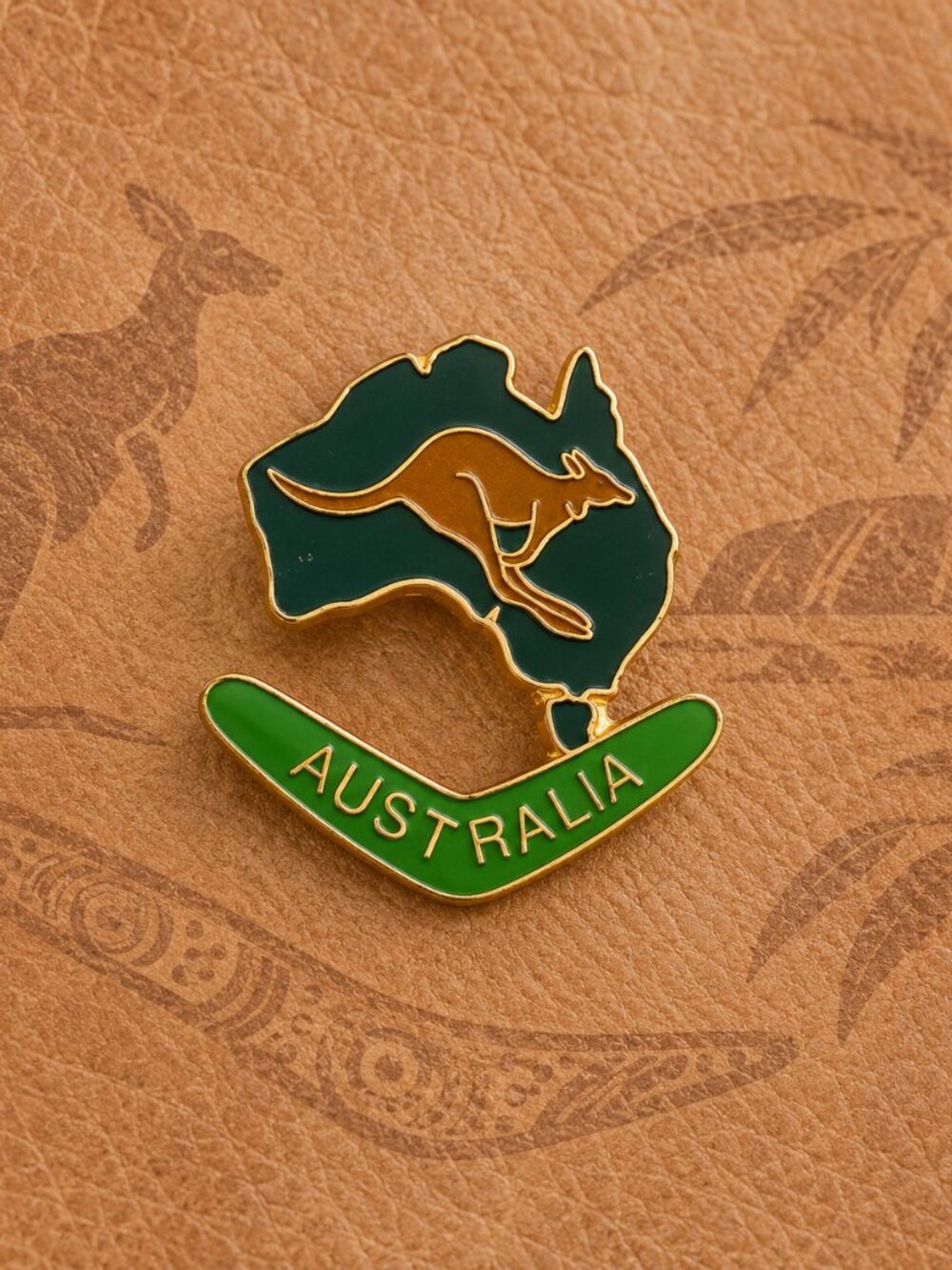 Australia Bounding Kangaroo Green Boomerang Vintage 1990's Souvenir Lapel Pin